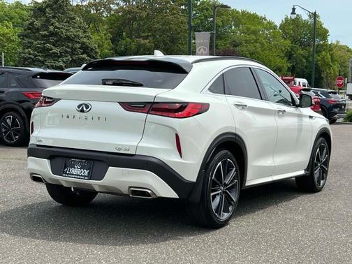2023 INFINITI QX55 LUXE