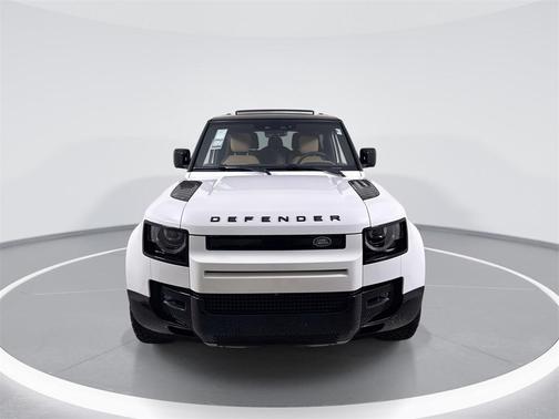 2025 Land Rover Defender 90 P400 X-Dynamic SE