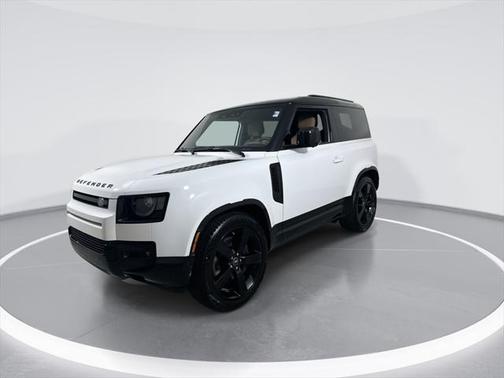 2025 Land Rover Defender 90 P400 X-Dynamic SE