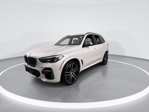 2022 BMW X5 M50i