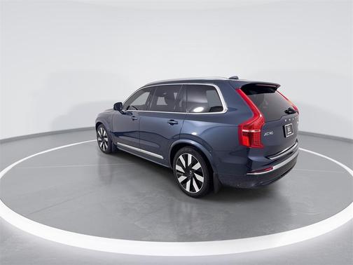 2024 Volvo XC90 Recharge Plug-In Hybrid T8 Ultimate Bright Theme 7-Seater