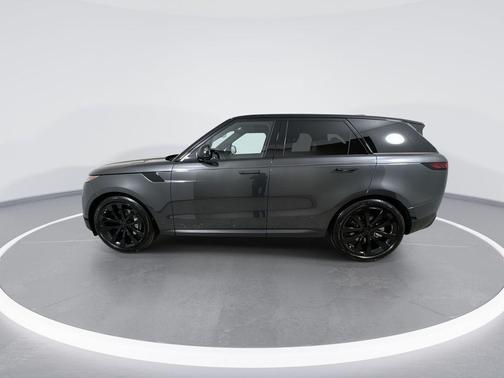 CARP GRY PRM MT 2026 Land Rover Range Rover Sport SE