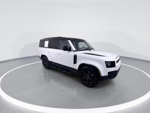 FUJI WHT 2026 Land Rover Defender P400 X-Dynamic SE
