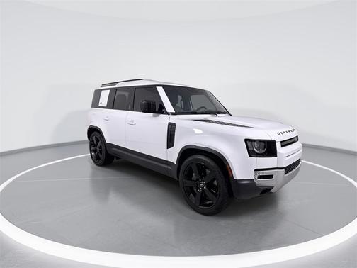 2023 Land Rover Defender 110 SE