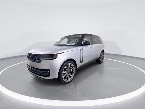 2025 Land Rover Range Rover P530 SE 7 Seat