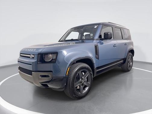 2025 Land Rover Defender 110 P400 X-Dynamic SE