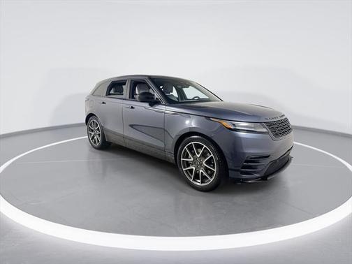2026 Land Rover Range Rover Velar P250 SE R-Dynamic