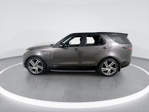 2024 Land Rover Discovery P360 Metropolitan Edition