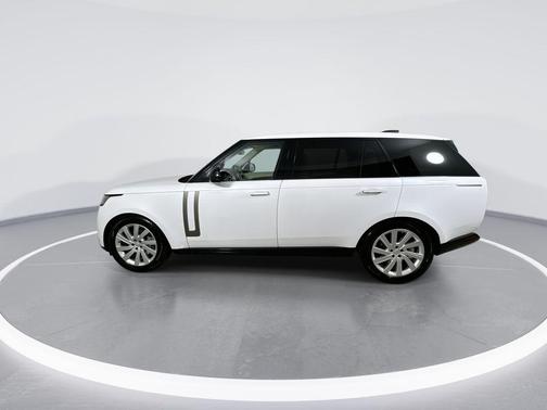 2024 Land Rover Range Rover P400 SE