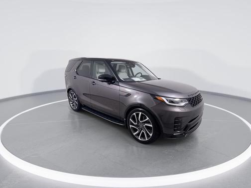 GRAY 2025 Land Rover Discovery P360 Dynamic SE