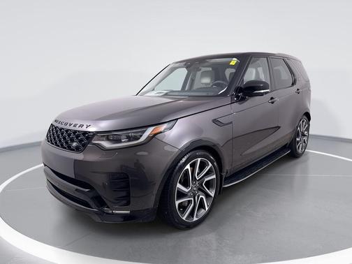 GRAY 2025 Land Rover Discovery P360 Dynamic SE