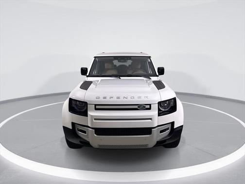 2025 Land Rover Defender 130 P300 S