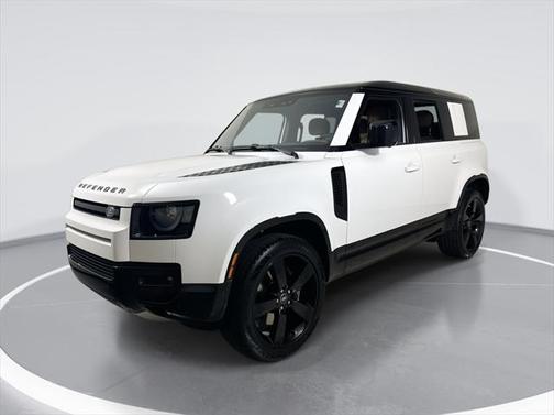 2025 Land Rover Defender 110 V8