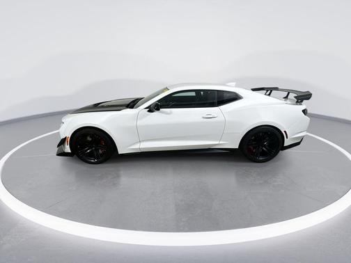 Summit White 2020 Chevrolet Camaro ZL1
