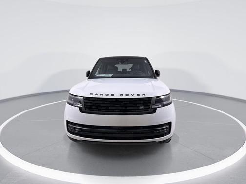 2026 Land Rover Range Rover P400 SE