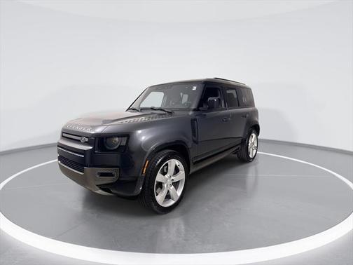 2025 Land Rover Defender 110 P400 X-Dynamic SE