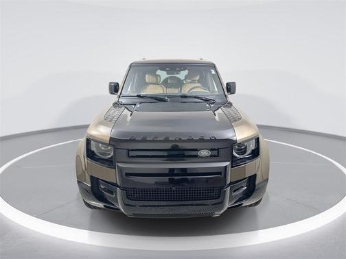 2025 Land Rover Defender 110 P400 X