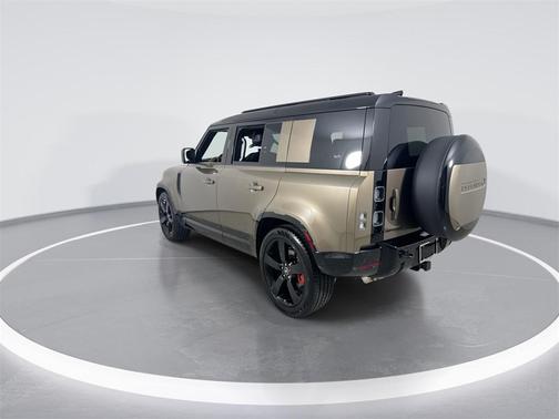 2025 Land Rover Defender 110 P400 X