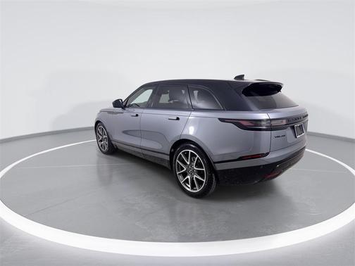 2026 Land Rover Range Rover Velar P250 SE R-Dynamic