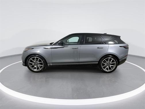 2026 Land Rover Range Rover Velar P250 SE R-Dynamic