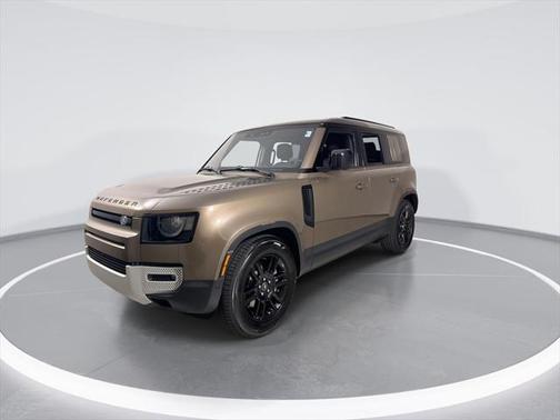 2025 Land Rover Defender 110 P300