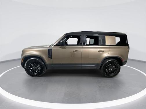2025 Land Rover Defender 110 P300