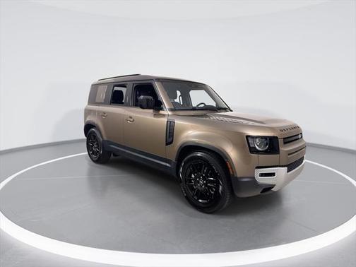 2025 Land Rover Defender 110 P300