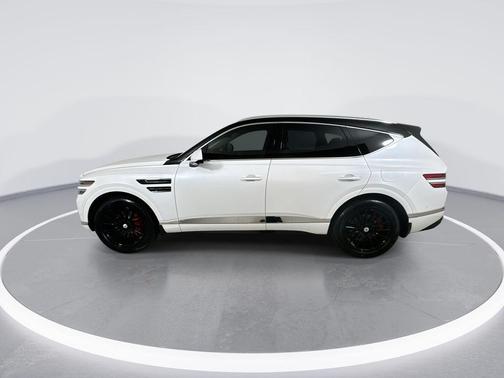 Uyuni White 2023 Genesis GV80 3.5T