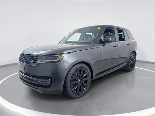 2025 Land Rover Range Rover P550e Autobiography