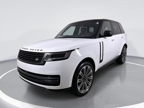 FUJI WHT 2026 Land Rover Range Rover P400 SE