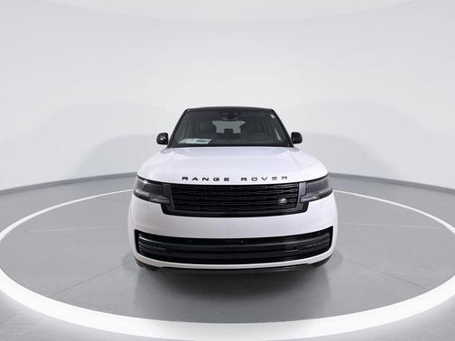 FUJI WHT 2026 Land Rover Range Rover P400 SE