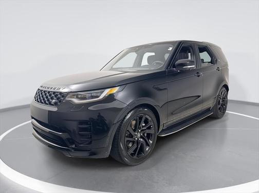 2024 Land Rover Discovery P300 Dynamic SE