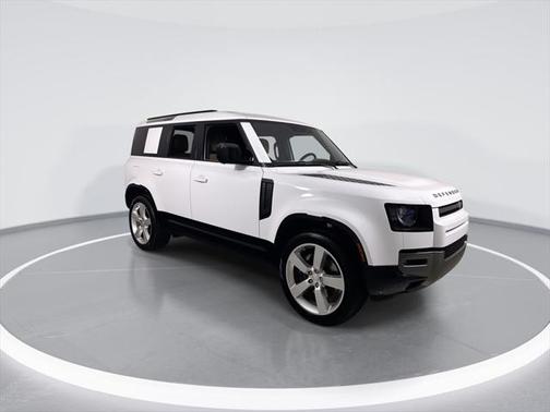 2025 Land Rover Defender 110 P400 X-Dynamic SE