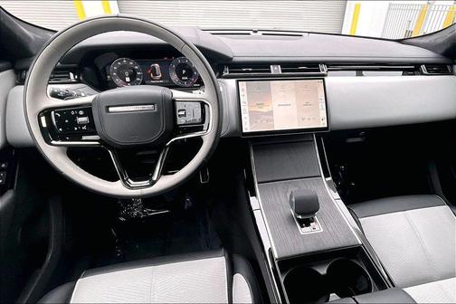 Varesine Blue Metallic 2026 Land Rover Range Rover Velar Autobiography