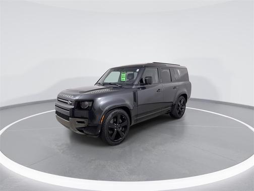 2025 Land Rover Defender 130 P400 X-Dynamic SE