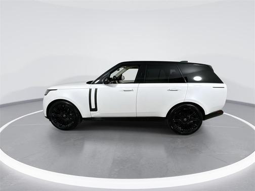 2024 Land Rover Range Rover P400 SE