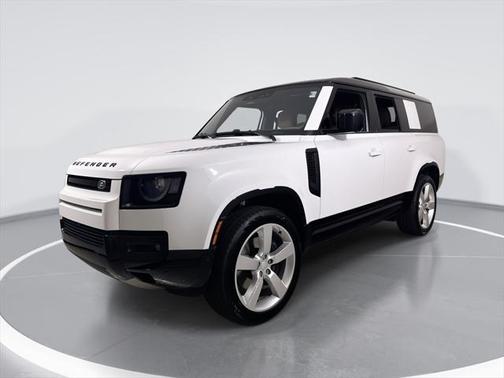 2025 Land Rover Defender 130 P400 X-Dynamic SE