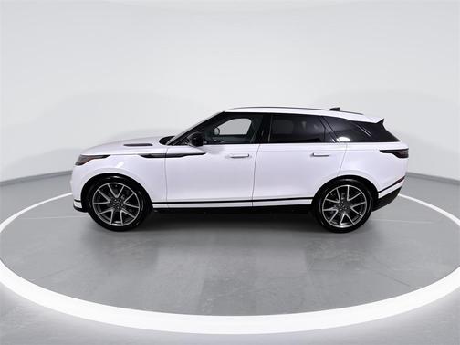 2026 Land Rover Range Rover Velar P250 SE R-Dynamic