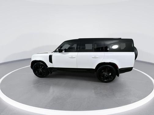 Fuji White 2024 Land Rover Defender 130 P400 X-Dynamic SE