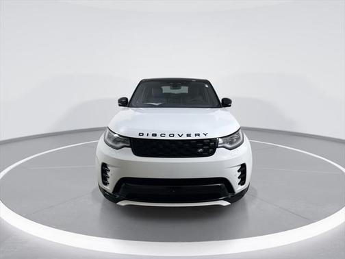 2025 Land Rover Discovery P360 Dynamic SE