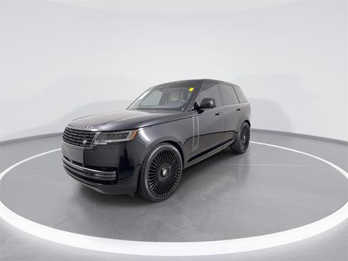 2024 Land Rover Range Rover P530 SE