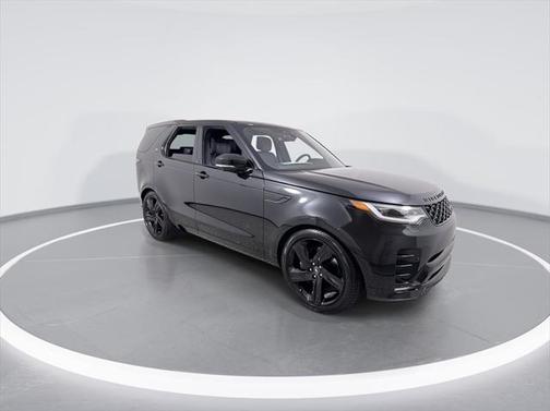 2025 Land Rover Discovery P360 Dynamic SE
