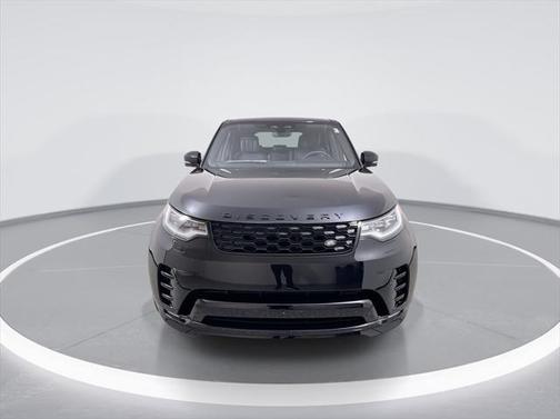 2025 Land Rover Discovery P360 Dynamic SE