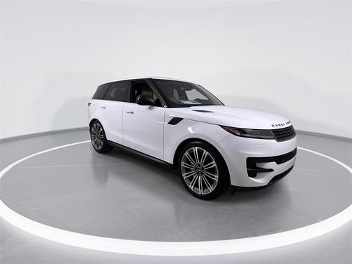 2025 Land Rover Range Rover Sport SE