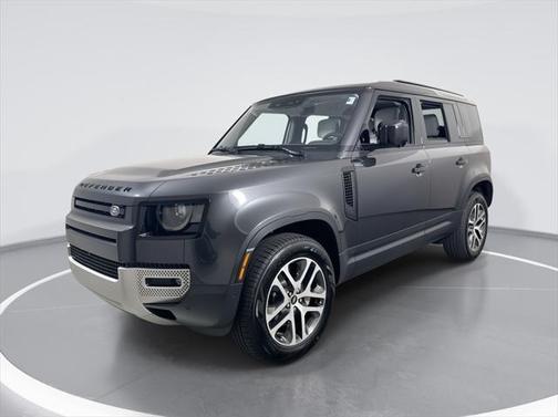 2025 Land Rover Defender 110 P300