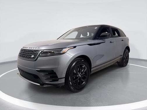 2026 Land Rover Range Rover Velar P250 SE R-Dynamic