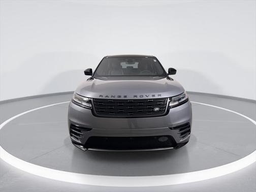2026 Land Rover Range Rover Velar P250 SE R-Dynamic