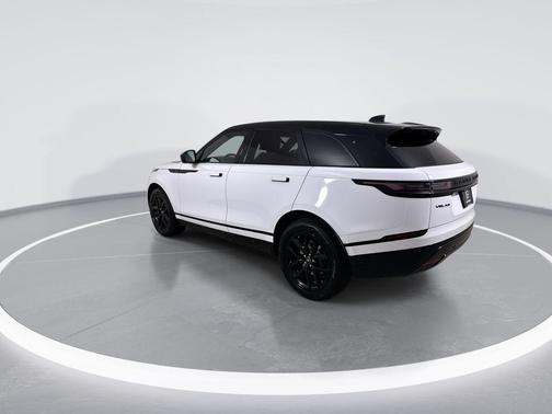FUJI WHT 2026 Land Rover Range Rover Velar P250 SE R-Dynamic
