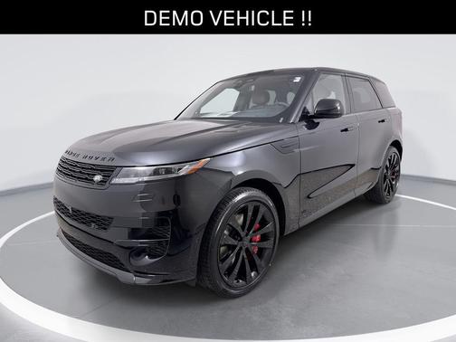 2026 Land Rover Range Rover Sport SE