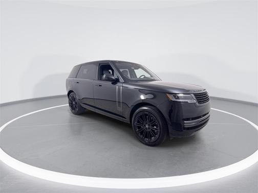2025 Land Rover Range Rover P400 SE 7 Seat